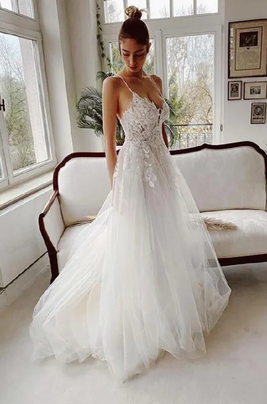 Women's Seasonal Apparel Fashion-Forward Sexy V-Neck Tulle Lace Appliques Beading Spaghetti Straps A-Line Wedding Dresses