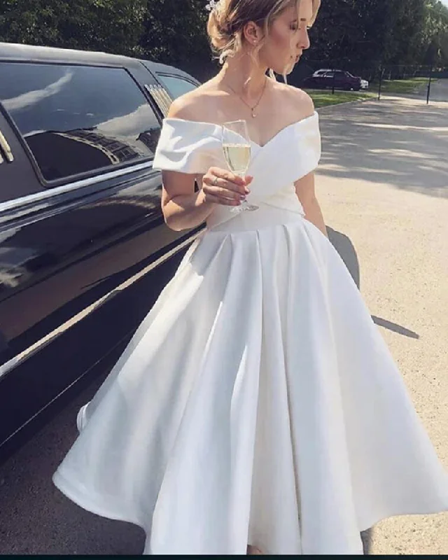 Women's Seasonal Garments Casual Chic Satin A Line Off the shoulder Ivory/White Short Wedding Gown Party Dress Knee Length SP0815