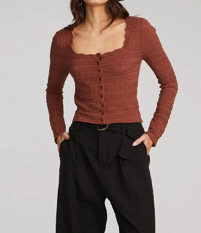 Women's Sporty Chic Clothes Chic And Trendy Wilfred Sweater In Pecan