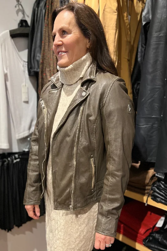 Women's Tailored Outfit Sofia Jacket