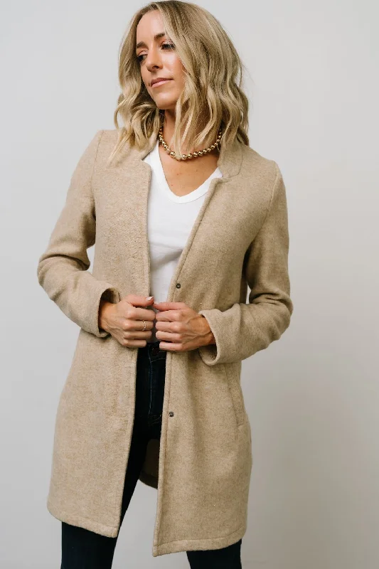 Sustainable Women's Clothing Knoll Notch Jacket | Oatmeal