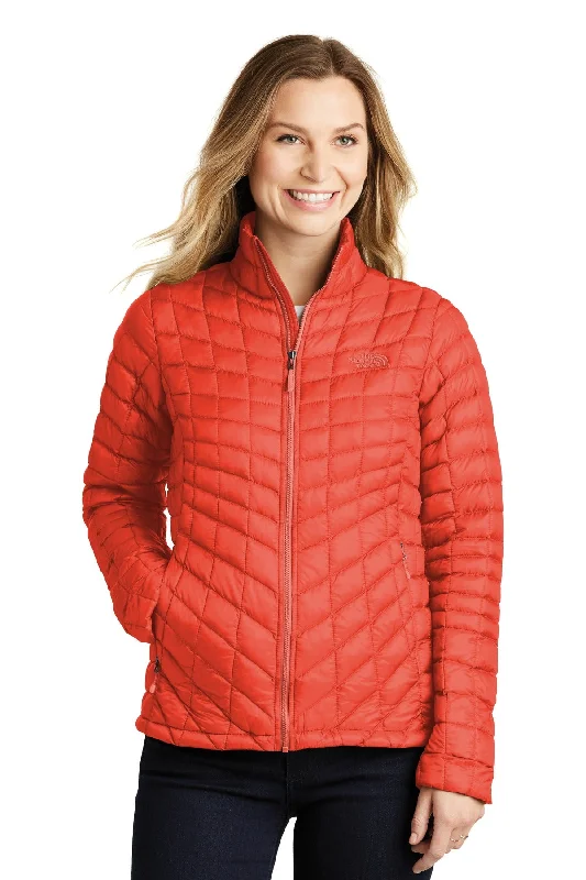 Comfortable Women's Clothing The North Face Ladies ThermoBall ™ Trekker Jacket. NF0A3LHK